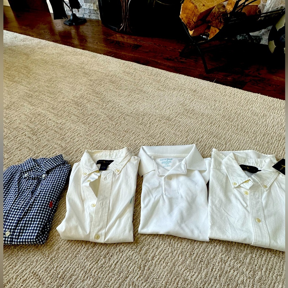 4 boys shirts- 6-7 sizes - 3 dress shirts and 1 color shirt - 3 white 1 blue